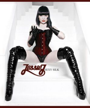 Jessie J – Fotos nua e pelada